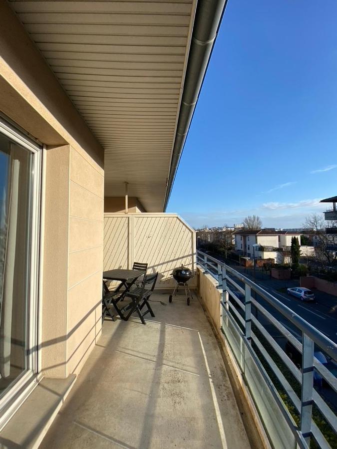 Rose T2 Ensoleille-piscine-parking Prive -fibre -balcon Toulouse