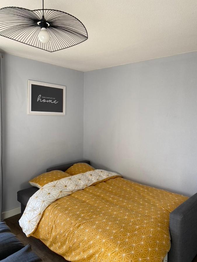 Rose T2 Ensoleille-piscine-parking Prive -fibre -balcon * Toulouse